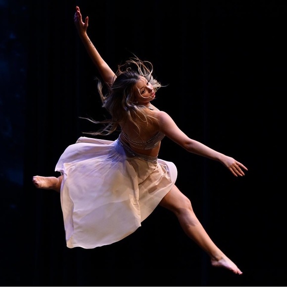 Mrs. K9WYF - Picture 11 of 17